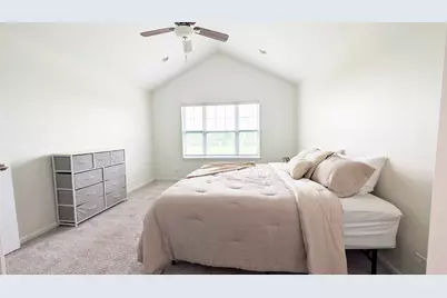 3S513 Barkley Avenue, Warrenville, IL 60563 - Photo 14