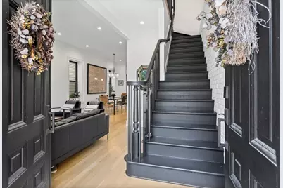 1428 N Bell Avenue, Chicago, IL 60622 - Photo 2