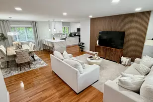 832 Leahy Circle, Des Plaines, IL 60016 - Photo 4