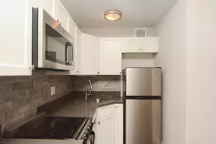 640 W Wrightwood Ave, Chicago, IL 60614 - Photo 2