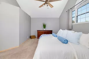 104 Thistle Ct, Schaumburg, IL 60194 - Photo 34