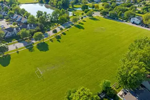 104 Thistle Ct, Schaumburg, IL 60194 - Photo 70