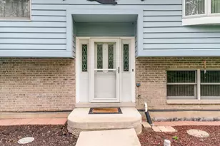 25486 W Chesney Dr, Lake Villa, IL 60046 - Photo 2