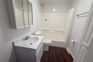 1431 Woodbine Dr, Round Lake Beach, IL 60073 - Photo 10