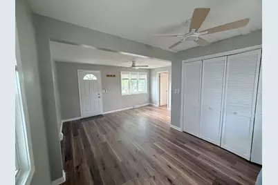 1431 Woodbine Drive, Round Lake Beach, IL 60073 - Photo 4
