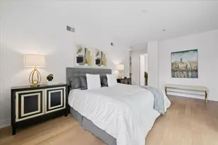 434 W Melrose St, Chicago, IL 60657 - Photo 12
