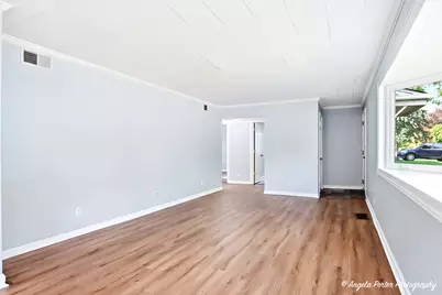 [Address not provided], Mundelein, IL 60060 - Photo 10