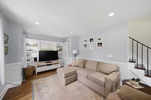 306 N Elmhurst Rd, Prospect Heights, IL 60070 - Photo 4