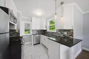 306 N Elmhurst Rd, Prospect Heights, IL 60070 - Photo 10