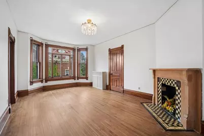 214 S State Street, Elgin, IL 60123 - Photo 16
