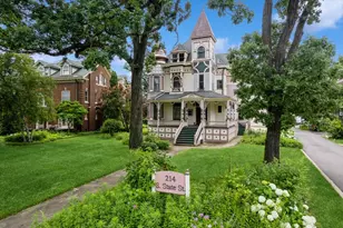 214 S State St, Elgin, IL 60123 - Photo 38