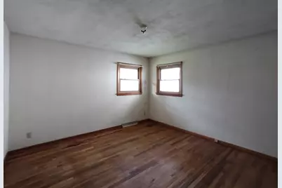 312 E 11th Street, Pecatonica, IL 61063 - Photo 12