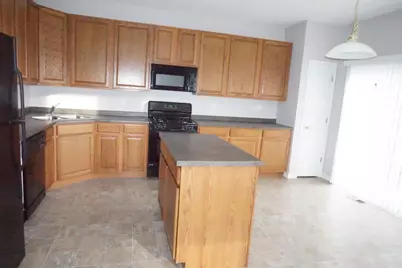 3740 Pope Court #740-4, Plano, IL 60545 - Photo 6