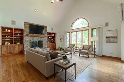 5420 Belmont Court, Libertyville, IL 60048 - Photo 8