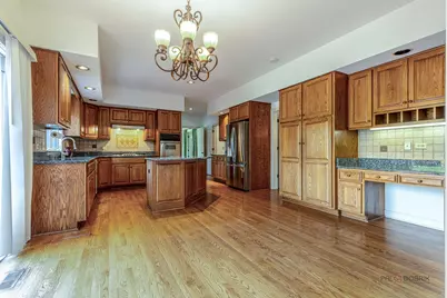 5420 Belmont Court, Libertyville, IL 60048 - Photo 28