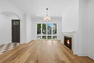 [Address not provided], Chicago, IL 60618 - Photo 4