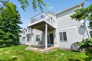 1051 Delta Dr, Elgin, IL 60123 - Photo 44
