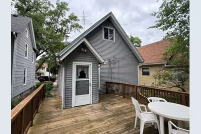1019 Prospect Street, Elgin, IL 60120 - Photo 2