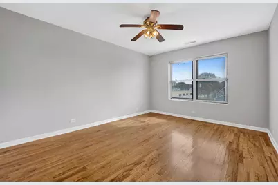 414 W Walnut Street #304, Maywood, IL 60153 - Photo 2
