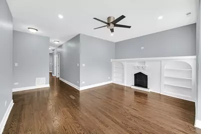 8120 S Loomis Boulevard, Chicago, IL 60620 - Photo 10