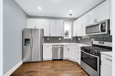8120 S Loomis Boulevard, Chicago, IL 60620 - Photo 4