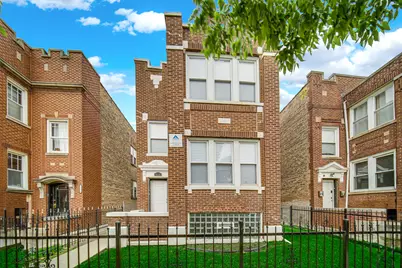 8120 S Loomis Boulevard, Chicago, IL 60620 - Photo 1