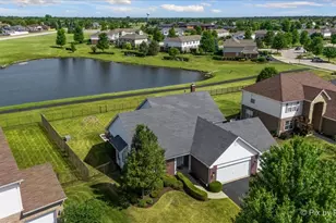 2827 Brett Dr, New Lenox, IL 60451 - Photo 2