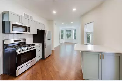 3308 N Racine Avenue #2, Chicago, IL 60657 - Photo 6