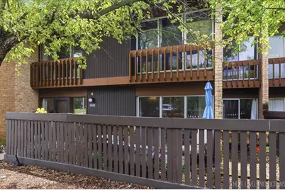 5936 Greenview Road #5936, Lisle, IL 60532 - Photo 2
