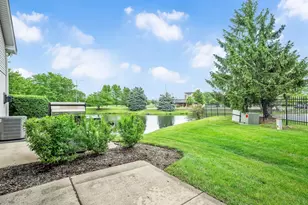 624 Beaver Ct, Naperville, IL 60563 - Photo 16