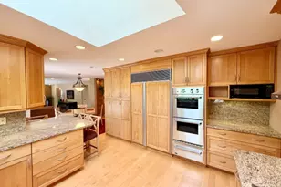 11N071 Johnstown Rd, Elgin, IL 60124 - Photo 14
