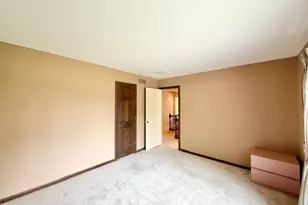 11N071 Johnstown Rd, Elgin, IL 60124 - Photo 72