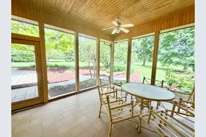 11N071 Johnstown Road, Elgin, IL 60124 - Photo 56