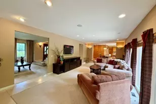 11N071 Johnstown Rd, Elgin, IL 60124 - Photo 24