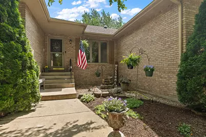437 N Kevin Drive, Addison, IL 60101 - Photo 4