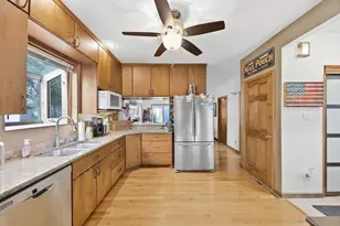 211 N Maple St, Grant Park, IL 60940 - Photo 8