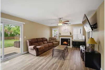 55 Washington Avenue, Streamwood, IL 60107 - Photo 12