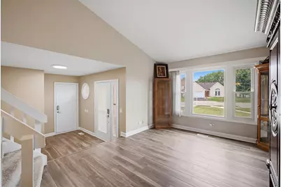 55 Washington Avenue, Streamwood, IL 60107 - Photo 6