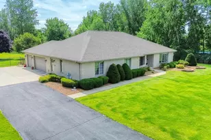 24031 S Schoolhouse Rd, Manhattan, IL 60442 - Photo 1