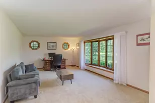 24031 S Schoolhouse Rd, Manhattan, IL 60442 - Photo 8