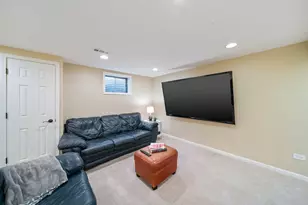 2405 Cimarron Ct, Naperville, IL 60565 - Photo 22
