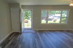 7N101 Kearns Rd, South Elgin, IL 60177 - Photo 6