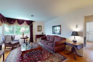 315 E Union Ave, Wheaton, IL 60187 - Photo 6