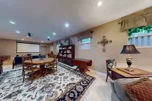 315 E Union Ave, Wheaton, IL 60187 - Photo 22