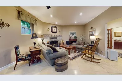 315 E Union Avenue, Wheaton, IL 60187 - Photo 54