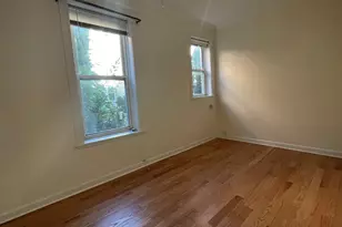 1613 W Berwyn Ave, Chicago, IL 60640 - Photo 10