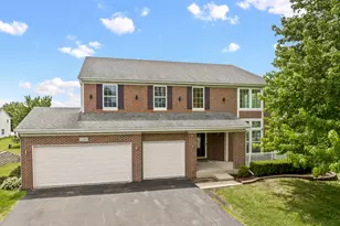 1285 Mallard Ln, Hoffman Estates, IL 60192 - Photo 2