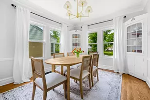 1325 E Walnut Ave, Des Plaines, IL 60016 - Photo 8
