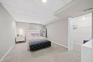 1680 Logan St, Roselle, IL 60172 - Photo 32