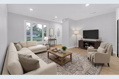 15 Johnathan Road, Lake Zurich, IL 60047 - Photo 4